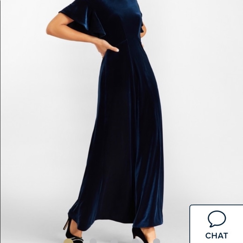 Floor length mother of bride/groom formal dress. Navy blue velour.